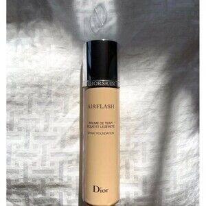 Dior Airflash Spray Foundation in shade 100